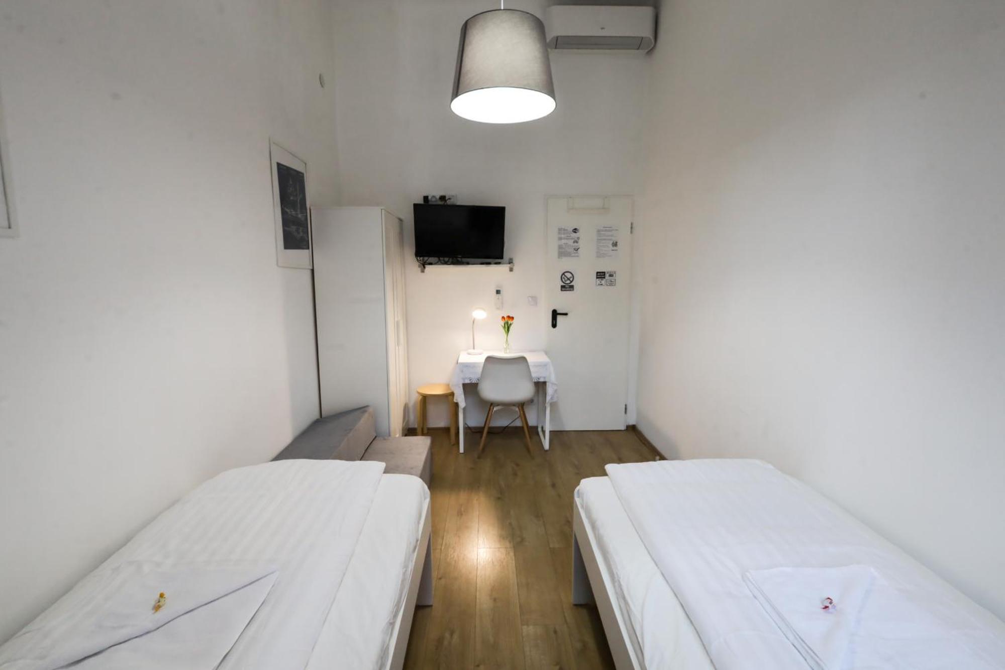 Budapest Pest-Port Apartment 4 Rooms For 16 Person Экстерьер фото