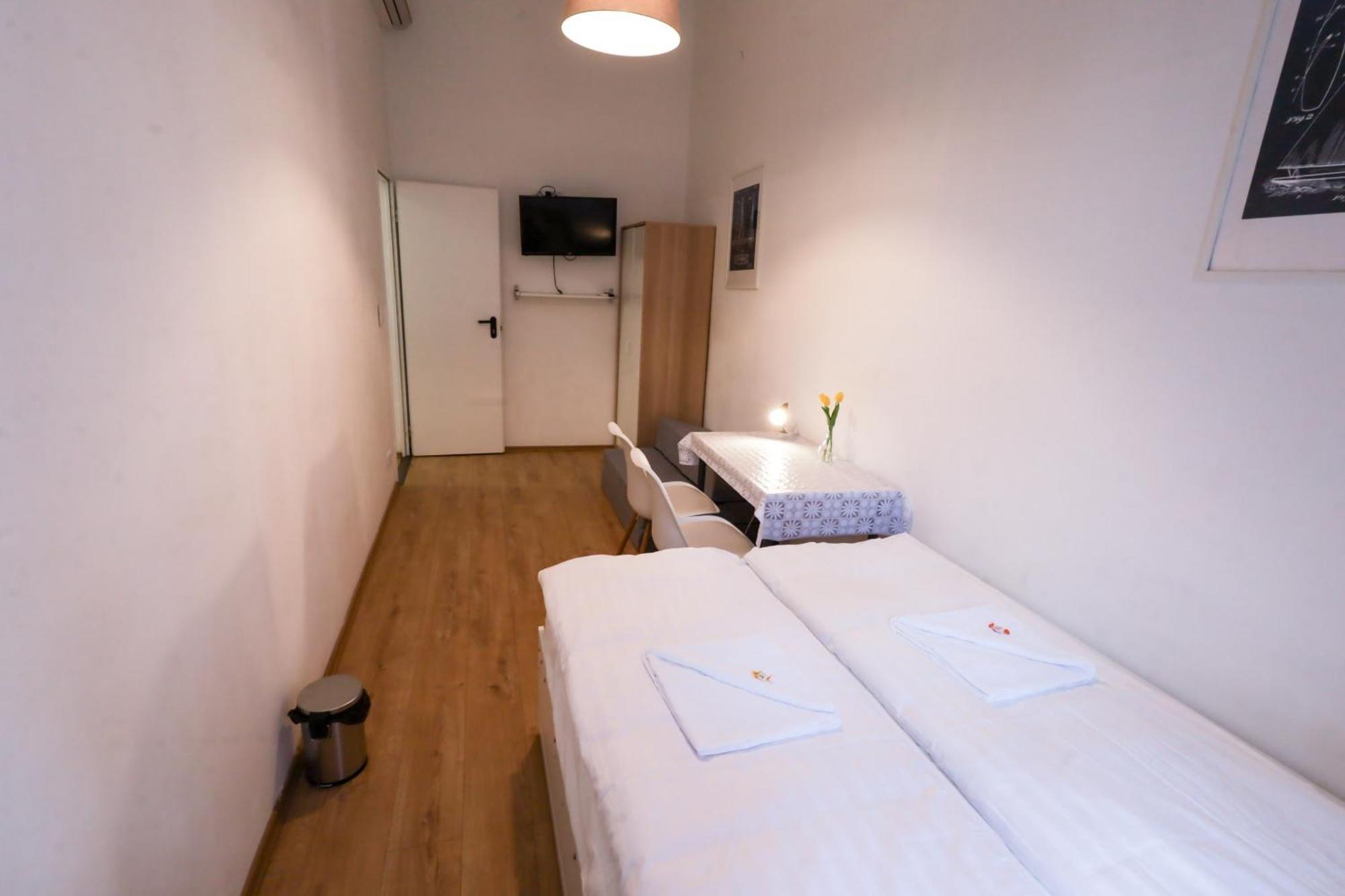 Budapest Pest-Port Apartment 4 Rooms For 16 Person Экстерьер фото